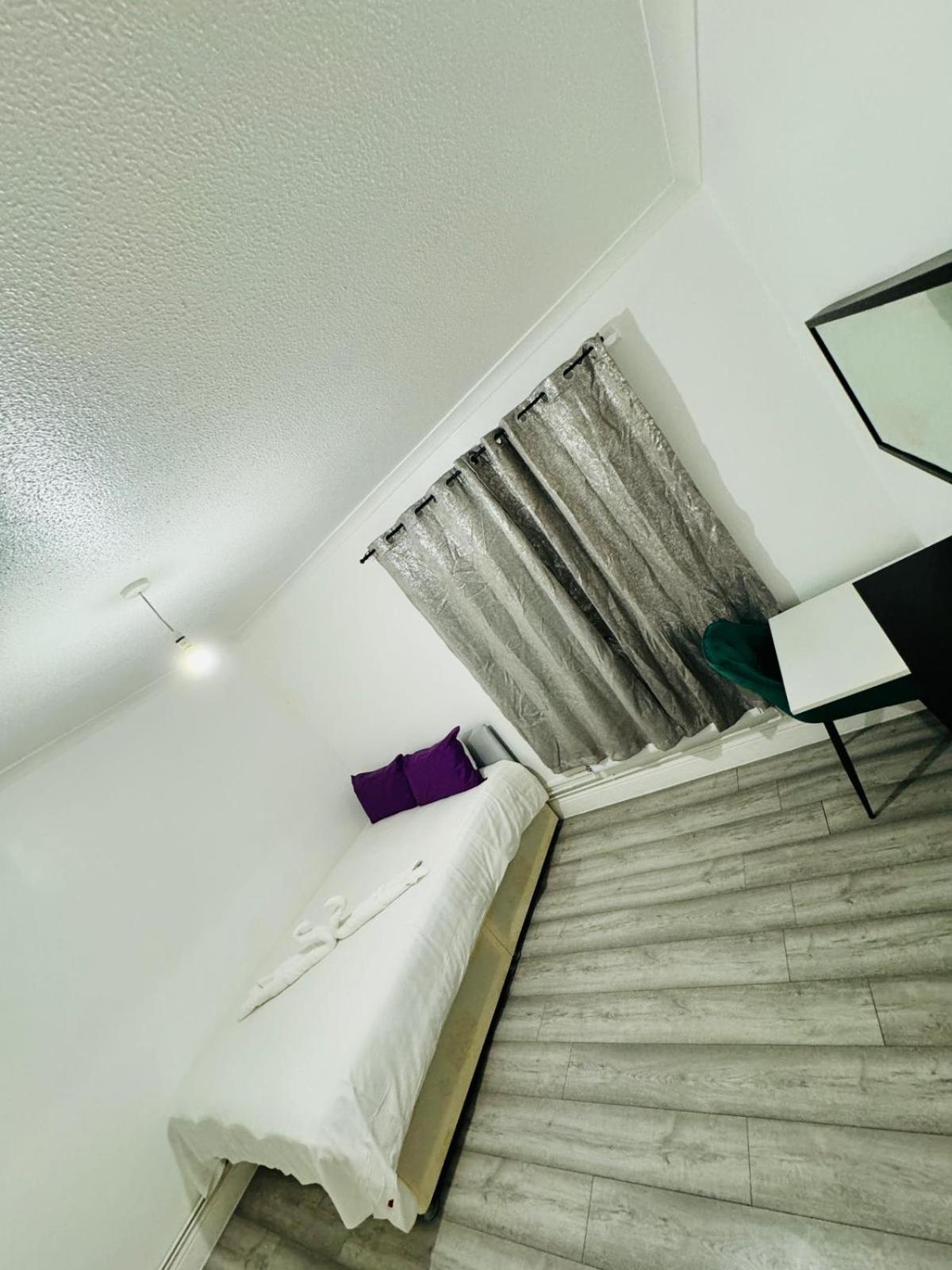 Tarbert Walk Rooms 런던 외부 사진