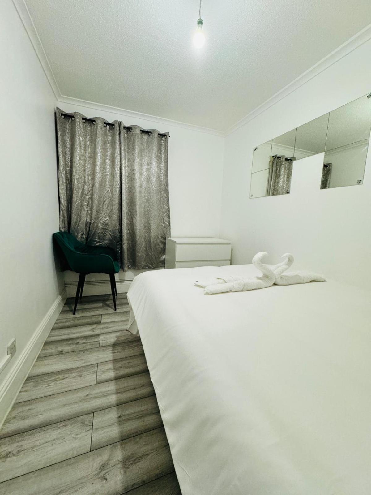 Tarbert Walk Rooms 런던 외부 사진